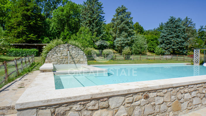 Image No.12-5 Bed Country House for sale