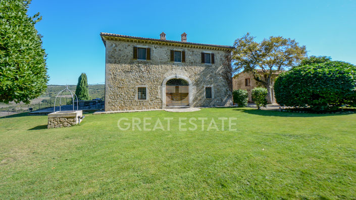 Image No.19-5 Bed Country House for sale