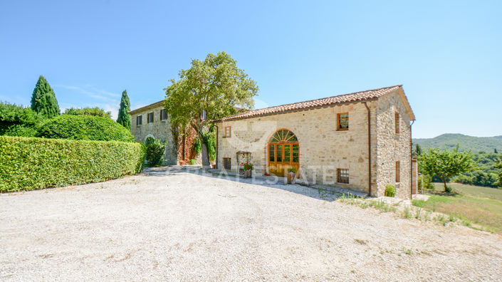 Image No.30-5 Bed Country House for sale