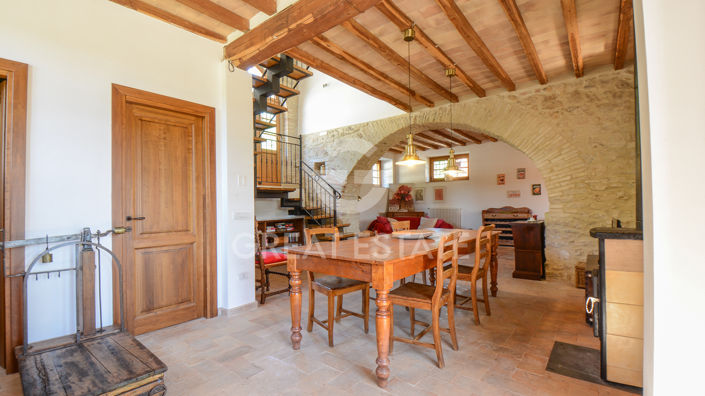 Image No.48-5 Bed Country House for sale