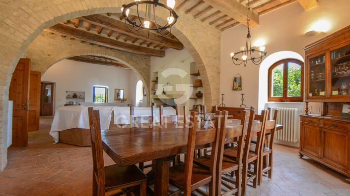 Image No.6-5 Bed Country House for sale