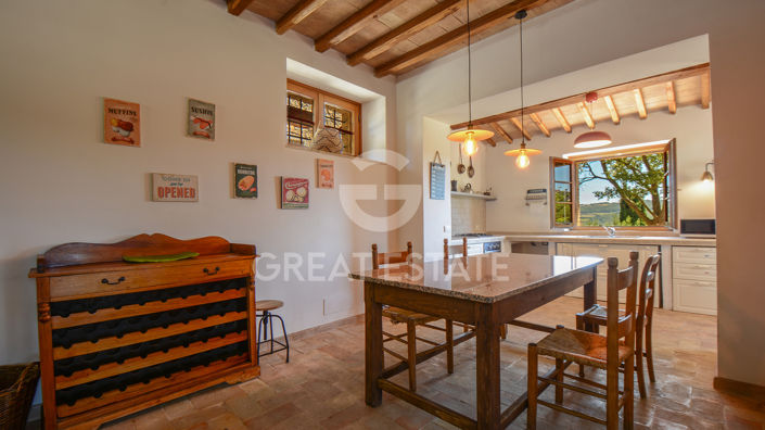 Image No.51-5 Bed Country House for sale