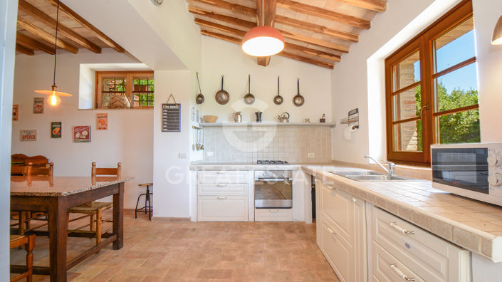 Image No.53-5 Bed Country House for sale