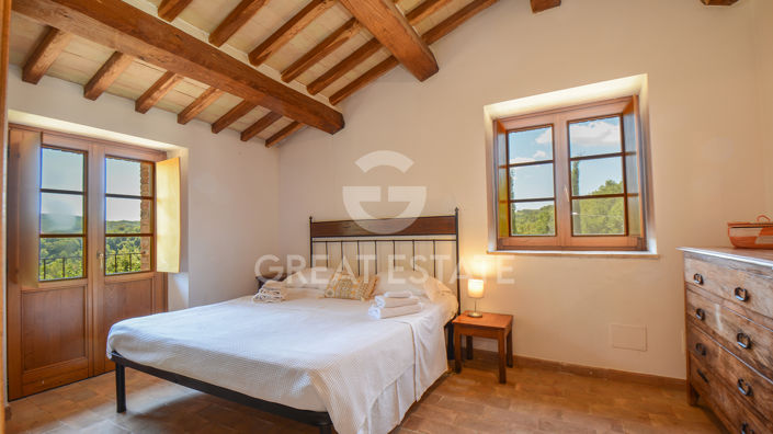 Image No.57-5 Bed Country House for sale