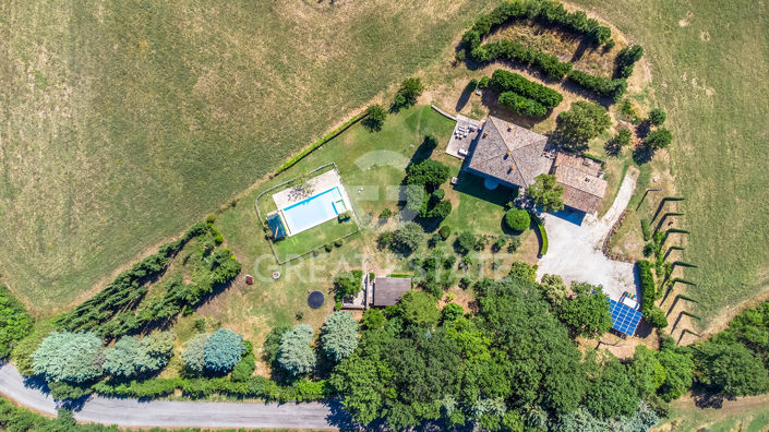 Image No.9-5 Bed Country House for sale