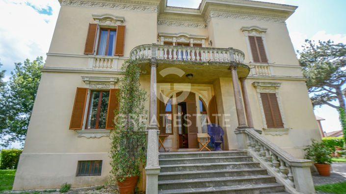 Image No.11-4 Bed Country House for sale