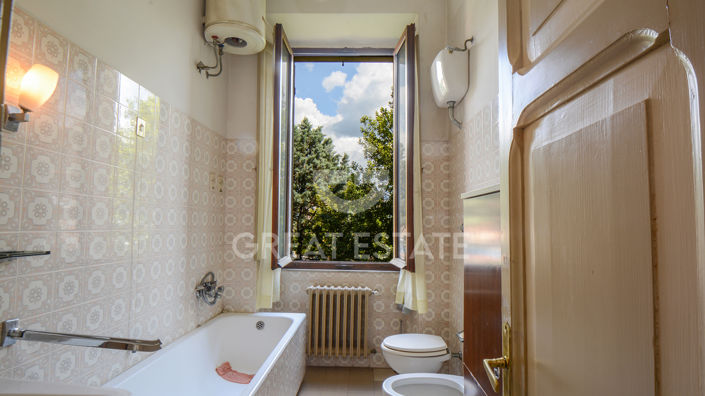 Image No.27-4 Bed Country House for sale