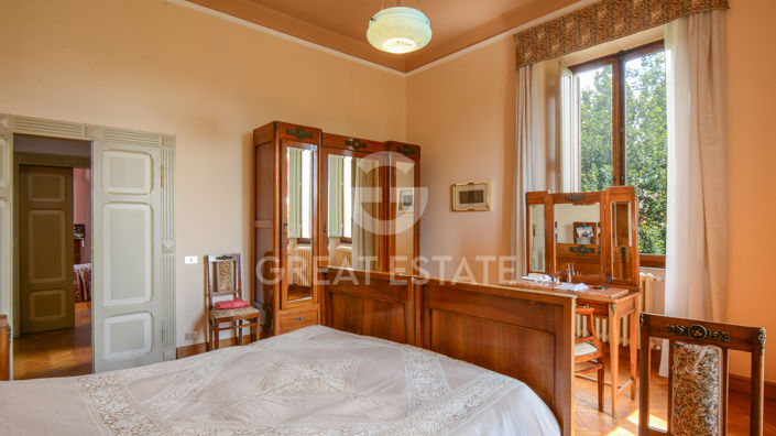 Image No.31-4 Bed Country House for sale