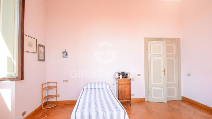 Image No.34-4 Bed Country House for sale