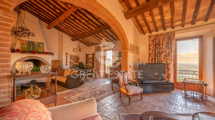 Image No.3-8 Bed Country House for sale