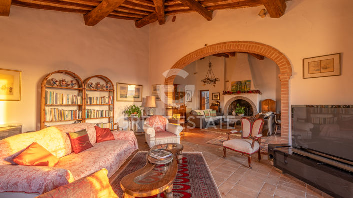 Image No.25-8 Bed Country House for sale