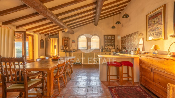 Image No.26-8 Bed Country House for sale