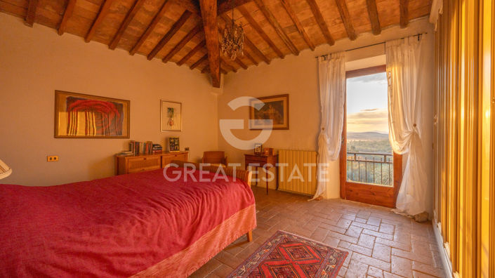 Image No.30-8 Bed Country House for sale