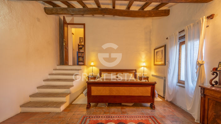 Image No.31-8 Bed Country House for sale