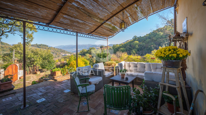 Image No.13-4 Bed Country House for sale