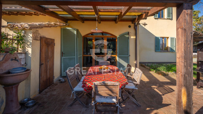 Image No.16-4 Bed Country House for sale