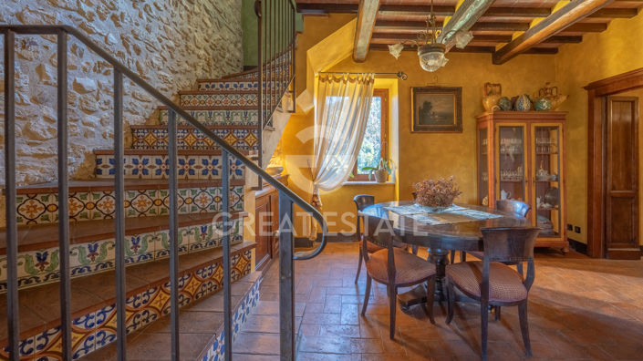 Image No.20-4 Bed Country House for sale