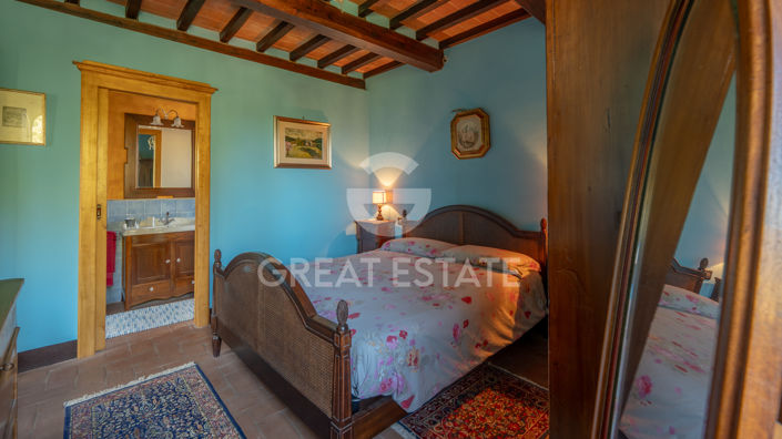 Image No.27-4 Bed Country House for sale