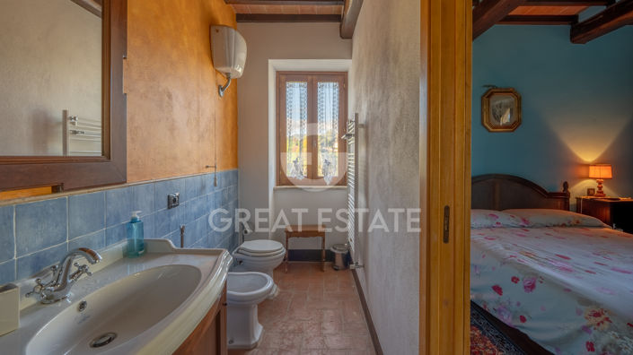 Image No.29-4 Bed Country House for sale