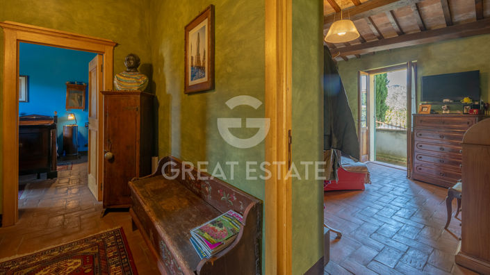 Image No.32-4 Bed Country House for sale