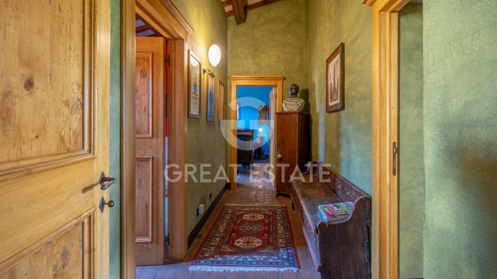 Image No.33-4 Bed Country House for sale