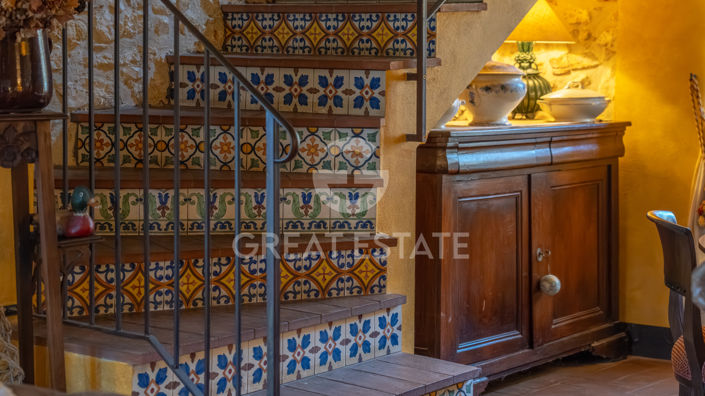 Image No.48-4 Bed Country House for sale