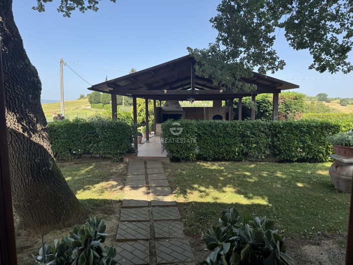 Image No.16-6 Bed Country House for sale