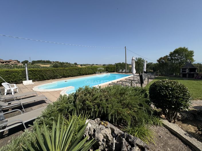 Image No.31-6 Bed Country House for sale