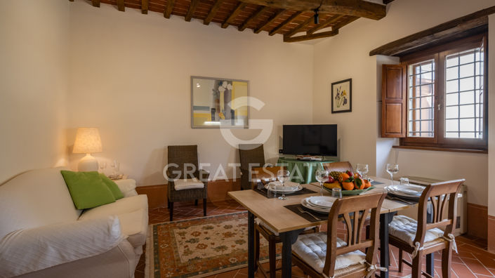 Image No.10-19 Bed Country House for sale