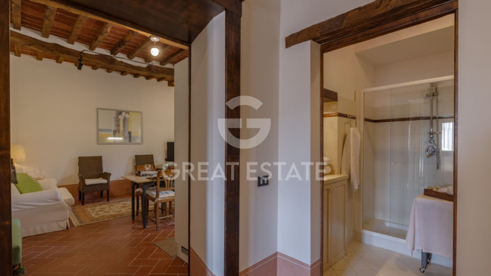 Image No.17-19 Bed Country House for sale