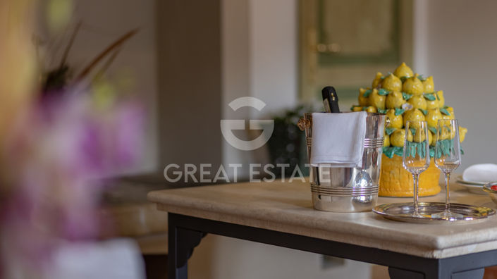 Image No.18-19 Bed Country House for sale