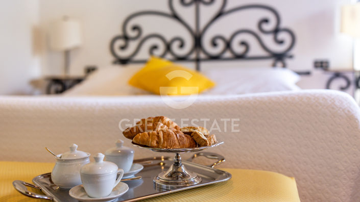 Image No.28-19 Bed Country House for sale