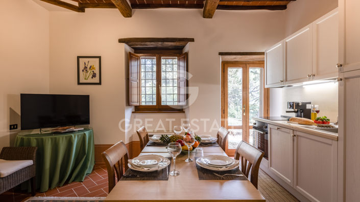 Image No.9-19 Bed Country House for sale