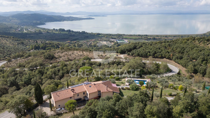 Image No.4-6 Bed Villa for sale