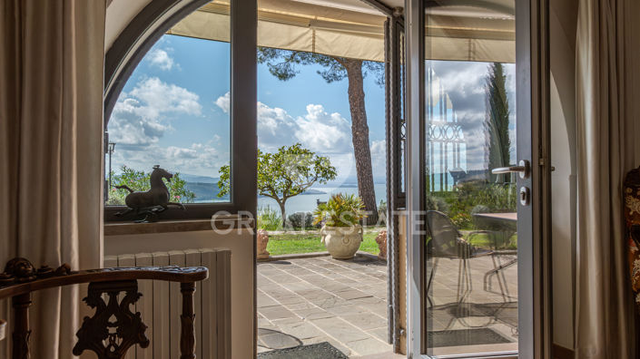 Image No.40-6 Bed Villa for sale