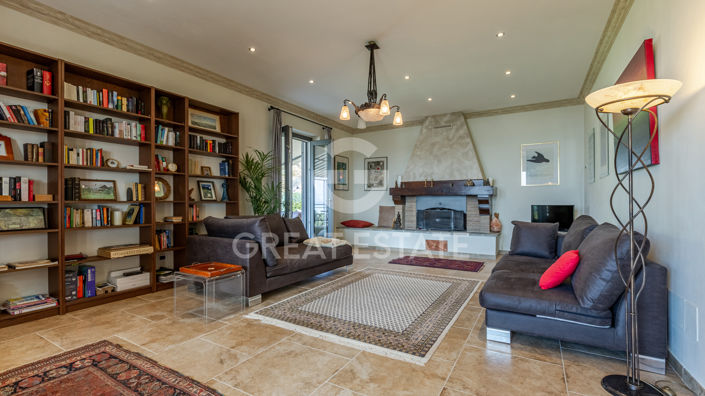 Image No.44-6 Bed Villa for sale