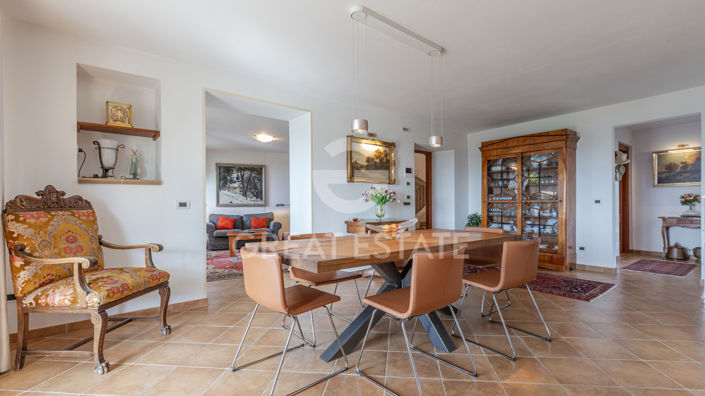 Image No.6-6 Bed Villa for sale