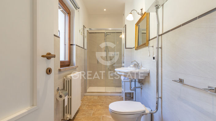 Image No.53-6 Bed Villa for sale