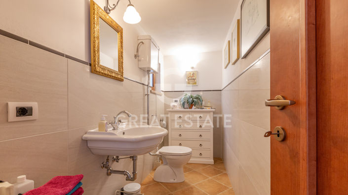 Image No.54-6 Bed Villa for sale