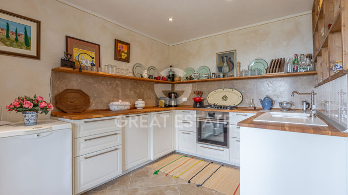 Image No.58-6 Bed Villa for sale