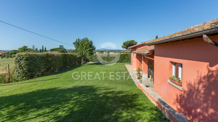 Image No.15-4 Bed Country House for sale