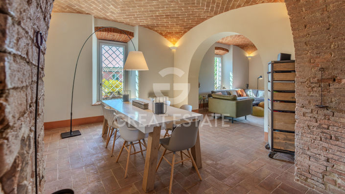 Image No.17-4 Bed Country House for sale