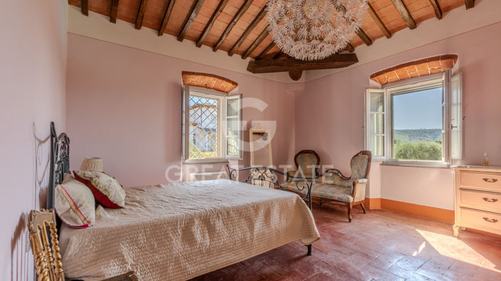 Image No.35-4 Bed Country House for sale