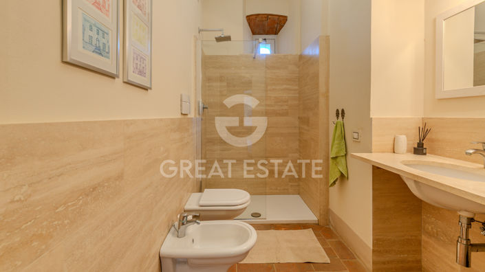 Image No.38-4 Bed Country House for sale