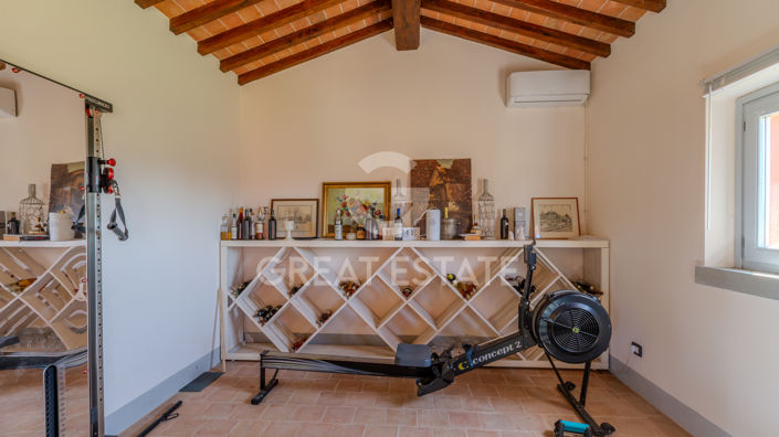 Image No.41-4 Bed Country House for sale