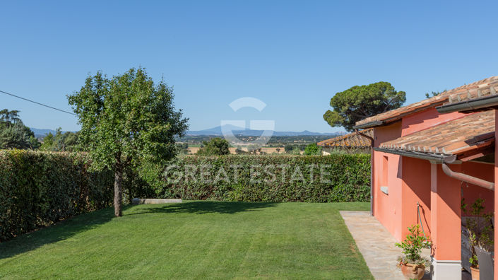 Image No.50-4 Bed Country House for sale