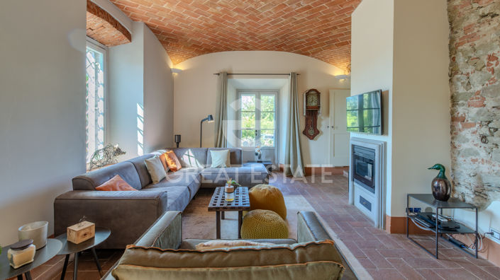 Image No.7-4 Bed Country House for sale