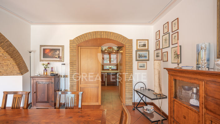 Image No.12-3 Bed Country House for sale