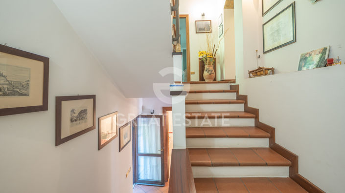 Image No.30-3 Bed Country House for sale