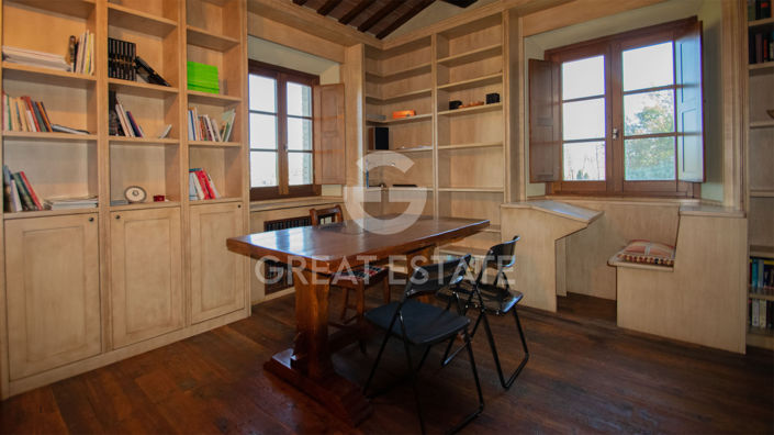 Image No.19-Maison de campagne de 3 chambres à vendre à Gaiole in Chianti